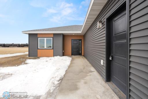 Contemporary Curb Appeal