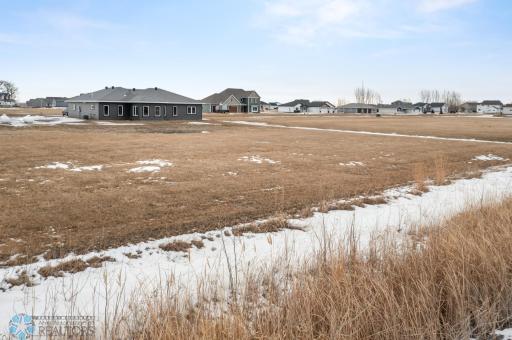 Yep, HUGE Yard