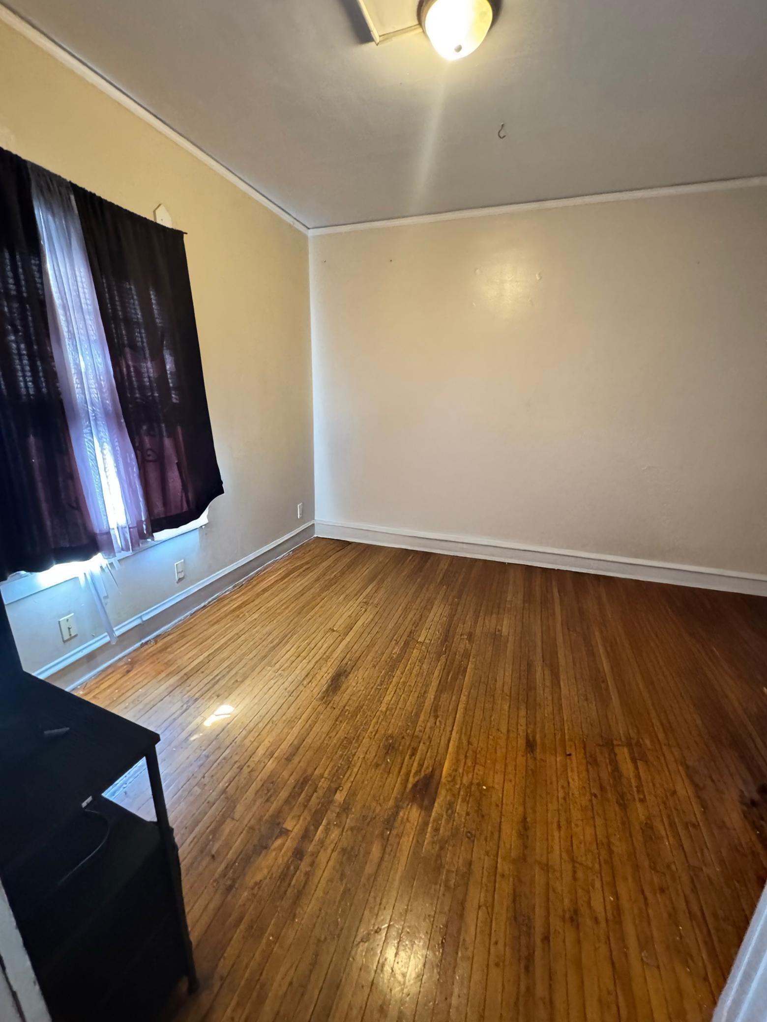 Main floor main bedrroom.