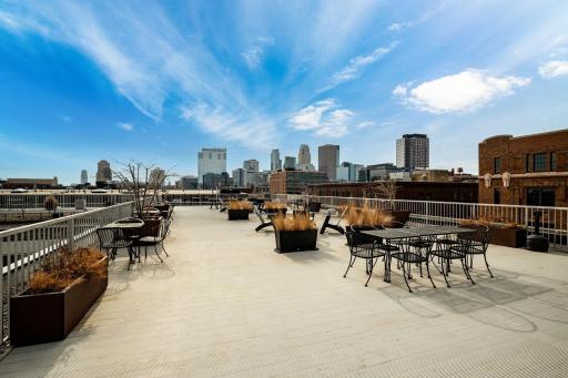 Your 6,000 square foot rooftop patio is the largest in Minneapolis; complete with both views of the Minneapolis Skyline and the Mississippi River. Grills and Firepits to enjoy as well!
