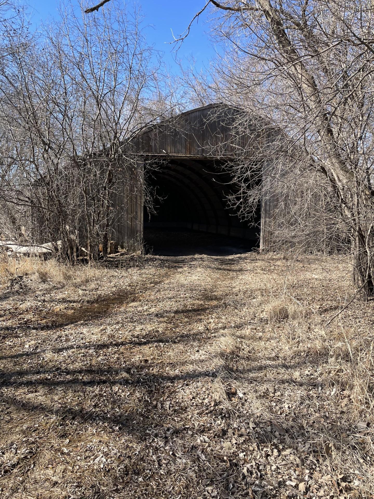 Barn