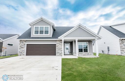 668 W Rania Way, West Fargo, ND 58078