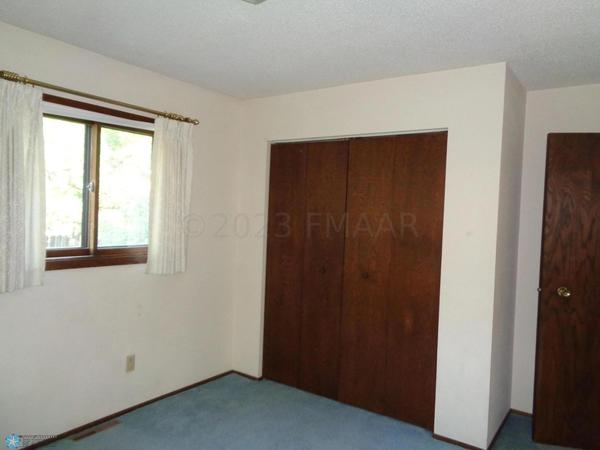 Bedroom 4.jpg