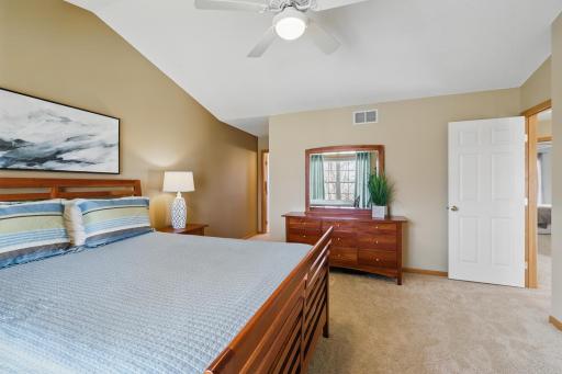 8036 Greenbriar Lane, Saint Paul, MN 55125