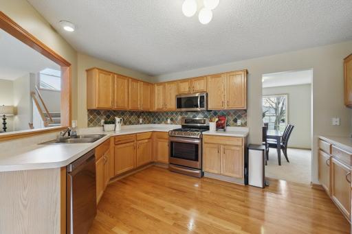 8036 Greenbriar Lane, Saint Paul, MN 55125
