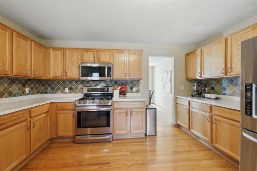 8036 Greenbriar Lane, Saint Paul, MN 55125
