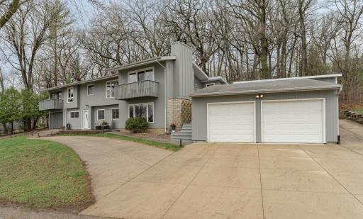 1509 Woodland Drive SW, Rochester, MN 55902