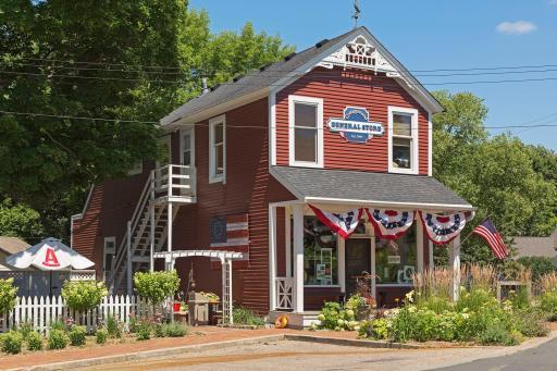 Neighborhood amenities include the historic Cottagewood General Store, Sandy Beach, tennis courts, playground and Lake Minnetonka LRT Regional Trail.