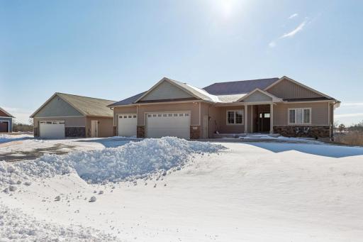 5399 389th Trail, North Branch, MN 55056