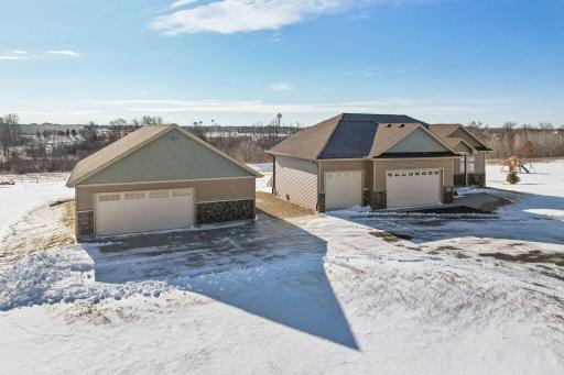 5399 389th Trail, North Branch, MN 55056