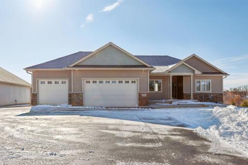 5399 389th Trail, North Branch, MN 55056