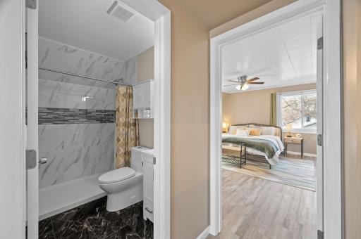 Tiled floors & tiled shower walls!