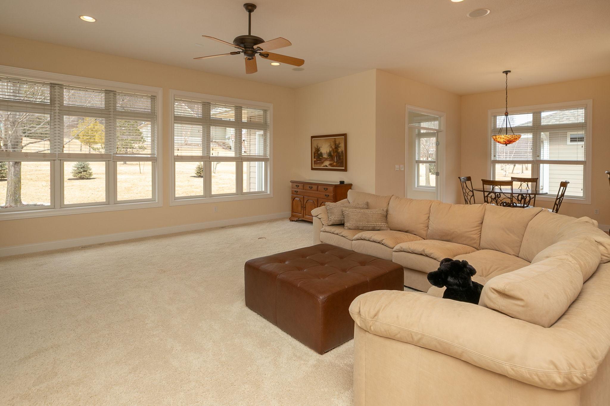 6-web-or-mls-06-Living Room.jpg