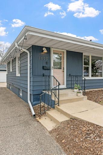 1630 Oregon Avenue S, Minneapolis, MN 55426