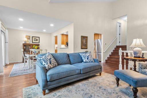 2247 Sherwood Court, Minnetonka, MN 55305