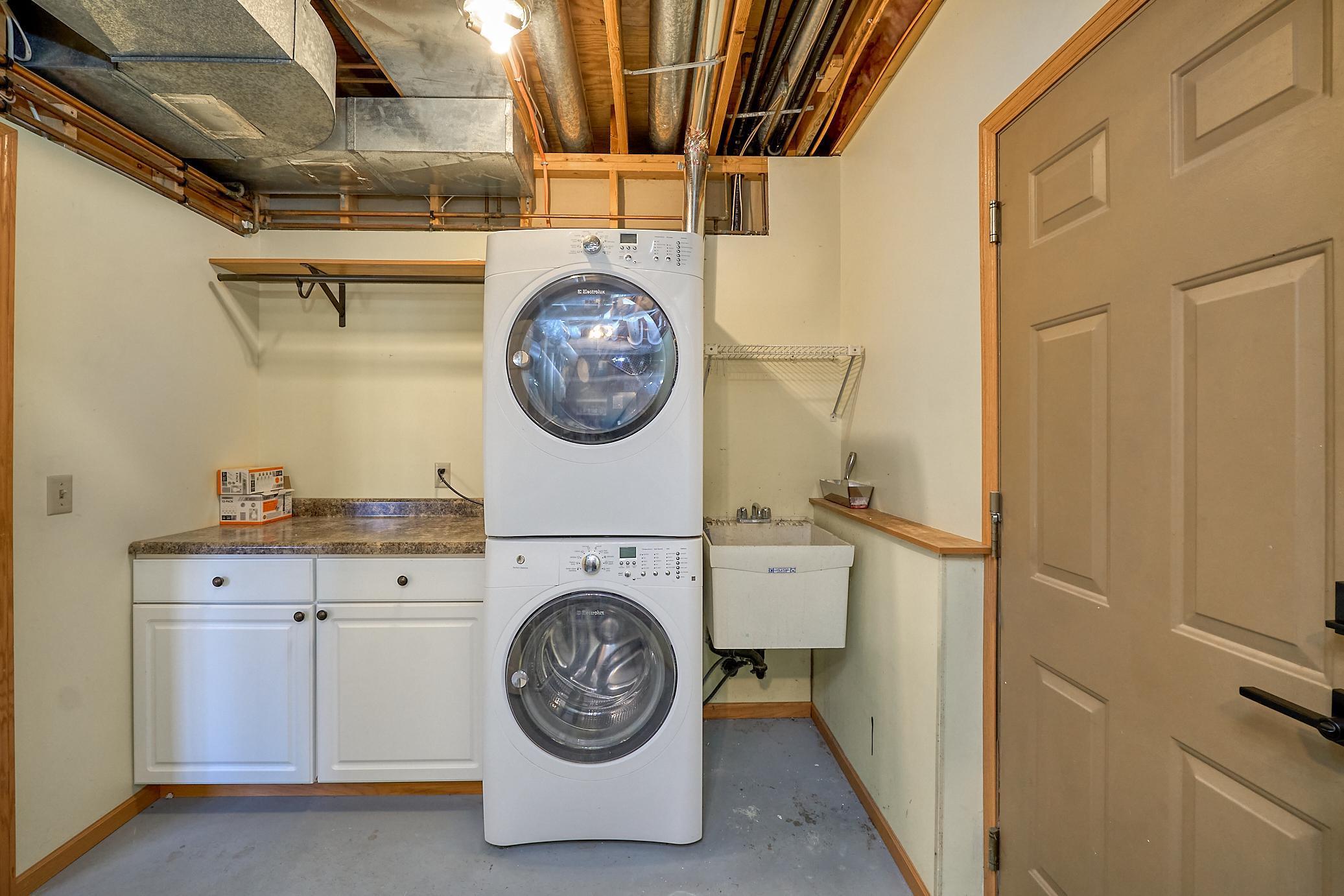 9145 County Rd 17 SE Laundry 2