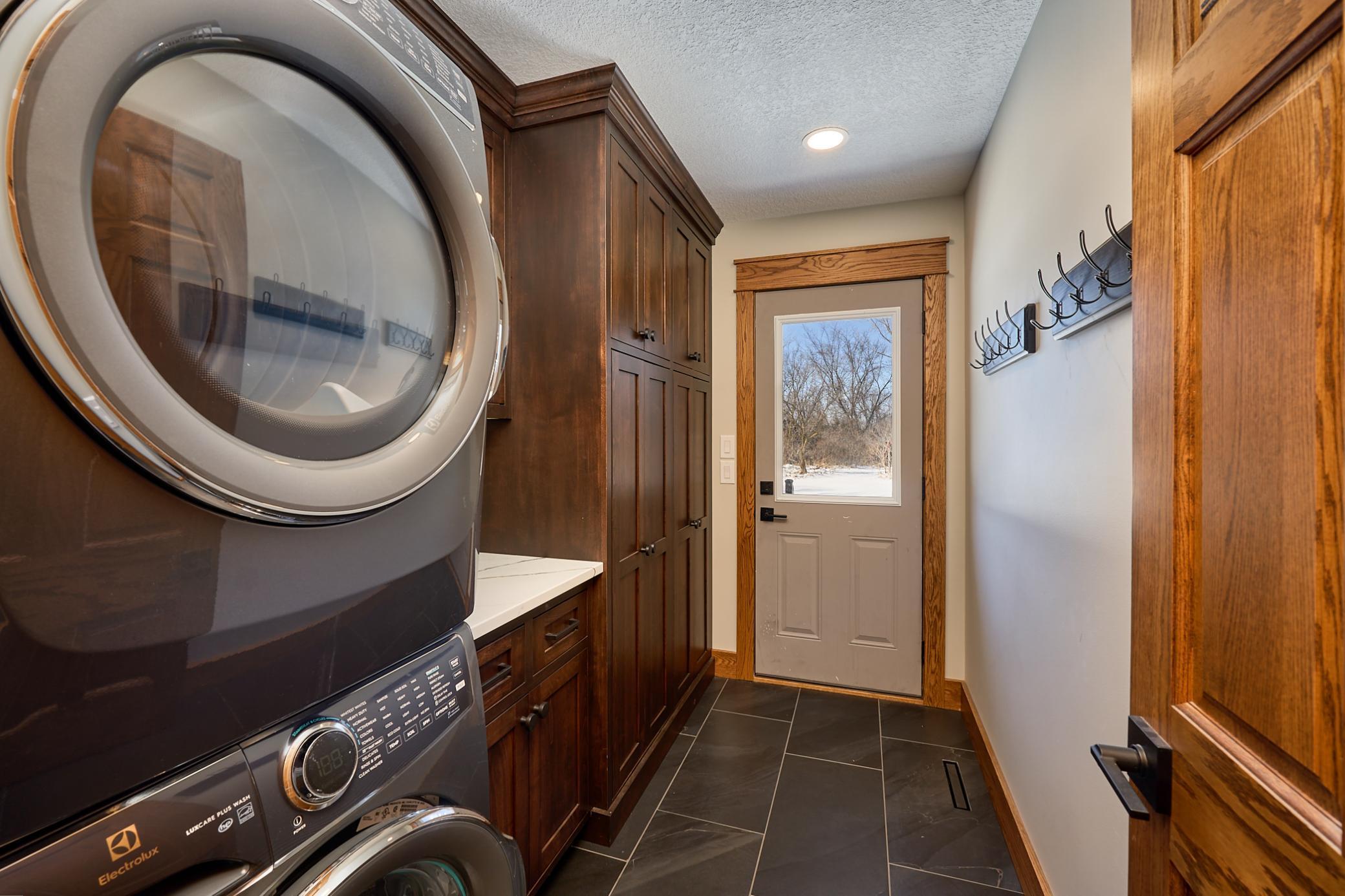 9145 County Rd 17 SE Laundry 1