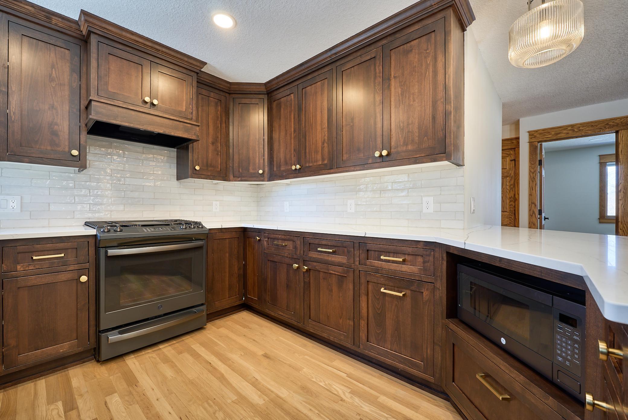 9145 County Rd 17 SE Kitchen 3