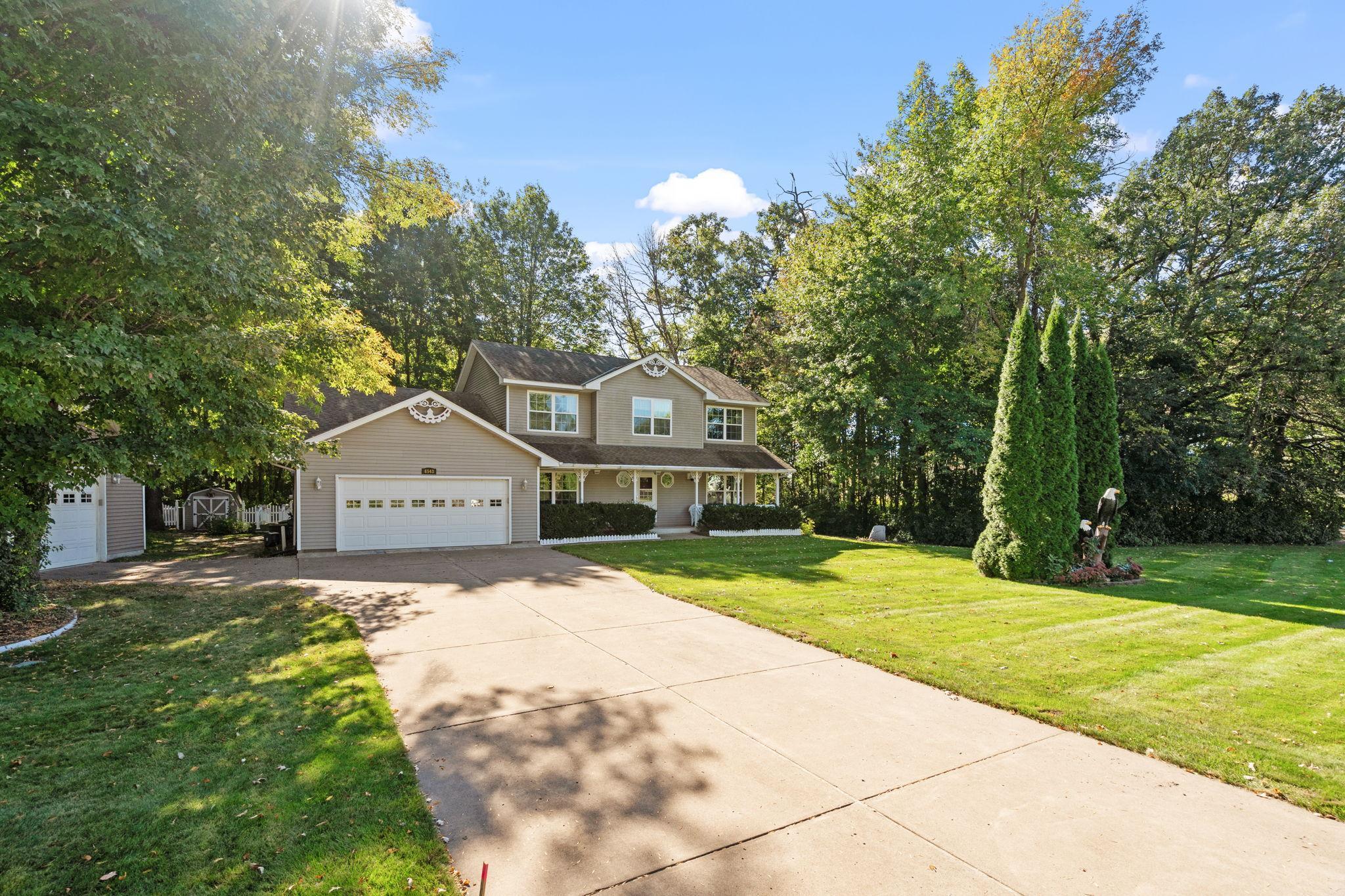 2-web-or-mls-6543 Goodwin Ln-1.jpg
