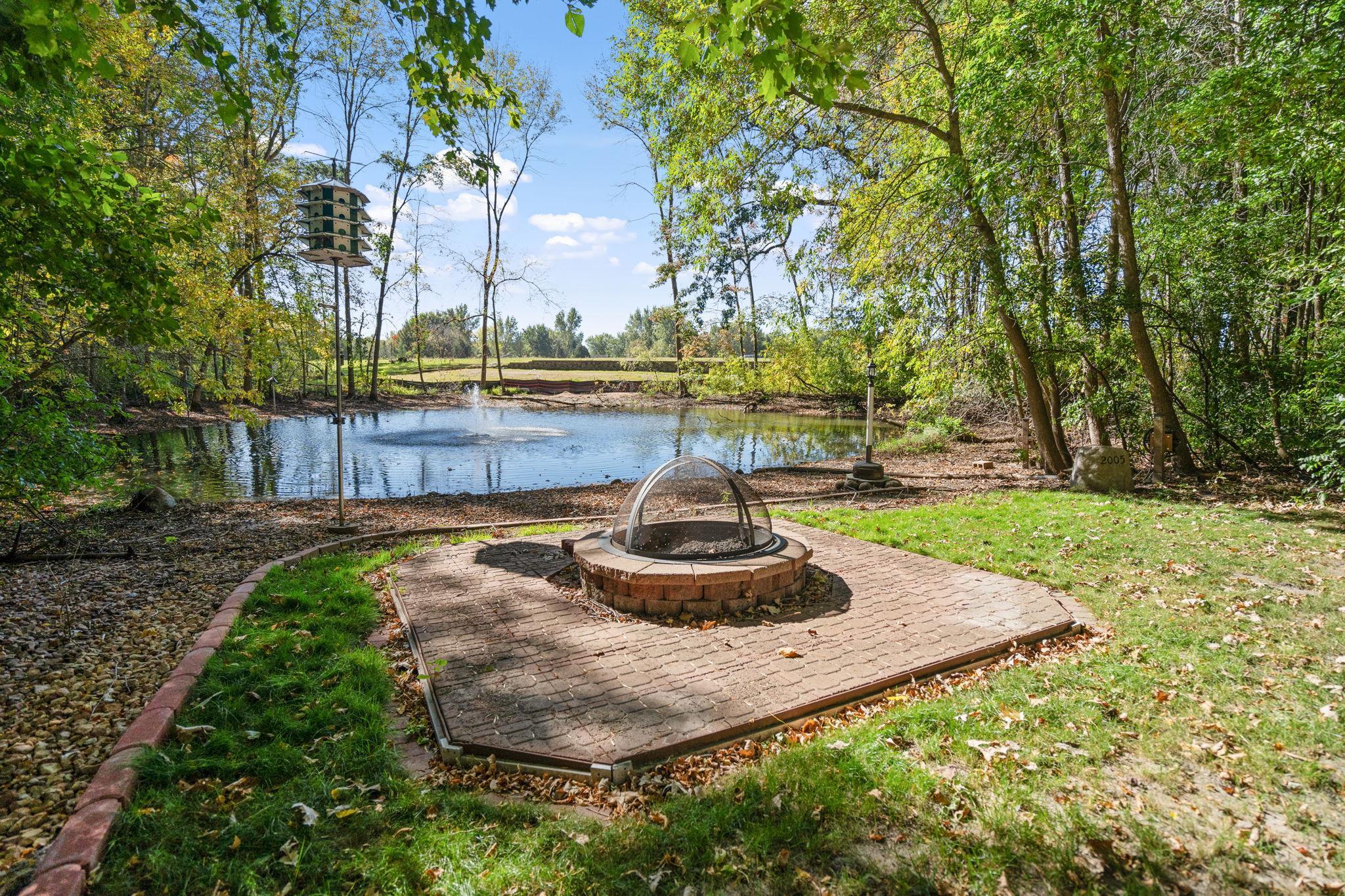 8-web-or-mls-6543 Goodwin Ln-8.jpg