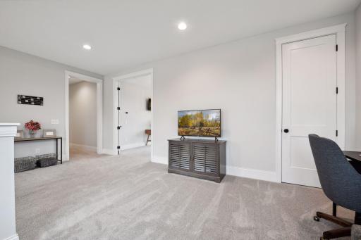 2495 Marshview Court, Victoria, MN 55386