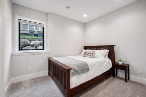 2495 Marshview Court, Victoria, MN 55386