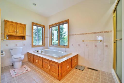10124 Timberwolf Trail, Kabetogama, MN 56669