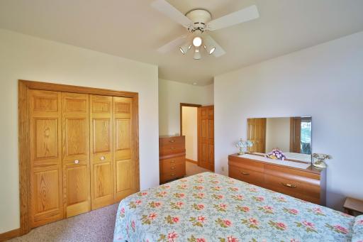10124 Timberwolf Trail, Kabetogama, MN 56669