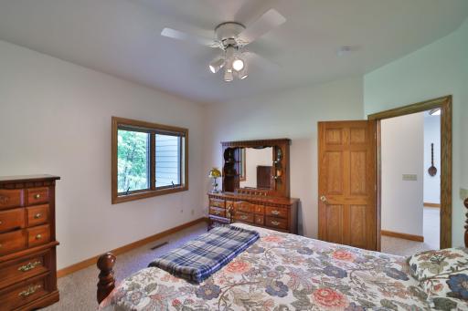 10124 Timberwolf Trail, Kabetogama, MN 56669