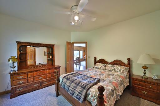 10124 Timberwolf Trail, Kabetogama, MN 56669