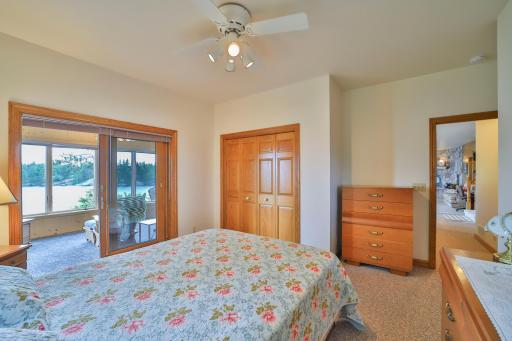 10124 Timberwolf Trail, Kabetogama, MN 56669