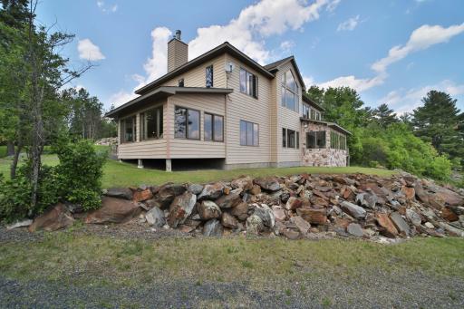 10124 Timberwolf Trail, Kabetogama, MN 56669