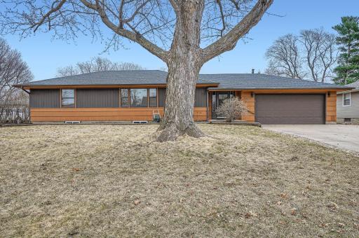 9525 5th Avenue S, Minneapolis, MN 55420
