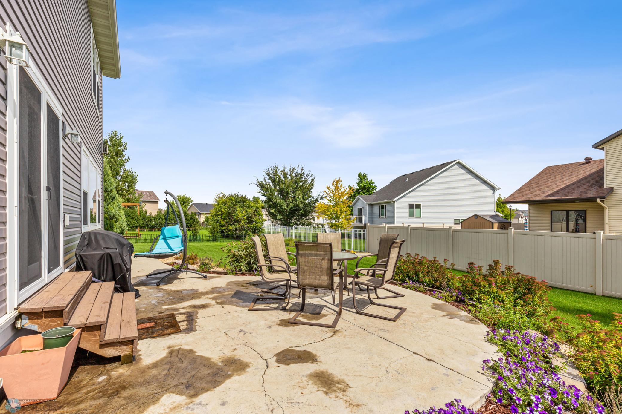 Patio & Landscaping