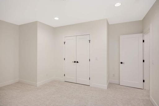 6100 Halifax Avenue S, Edina, MN 55424