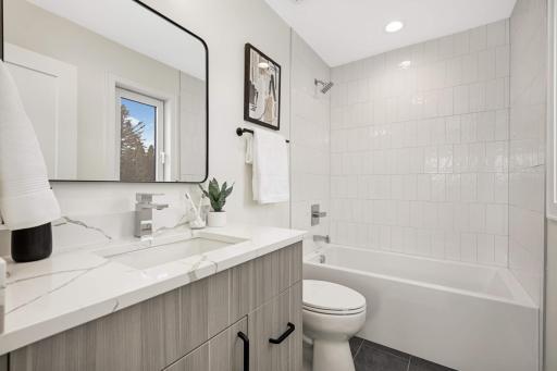 6100 Halifax Avenue S, Edina, MN 55424