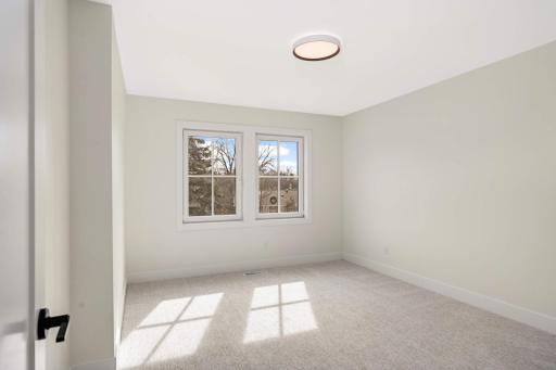 6100 Halifax Avenue S, Edina, MN 55424