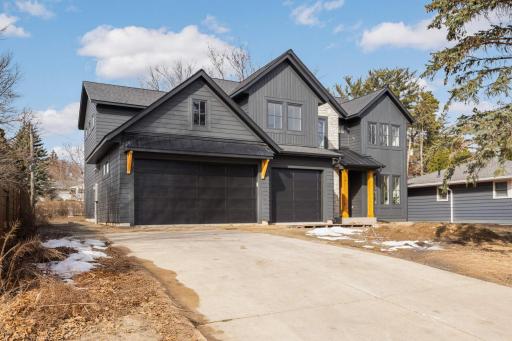 6100 Halifax Avenue S, Edina, MN 55424