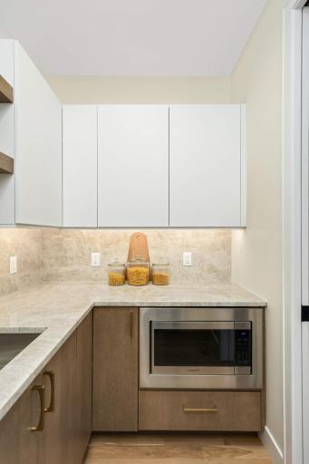 6100 Halifax Avenue S, Edina, MN 55424