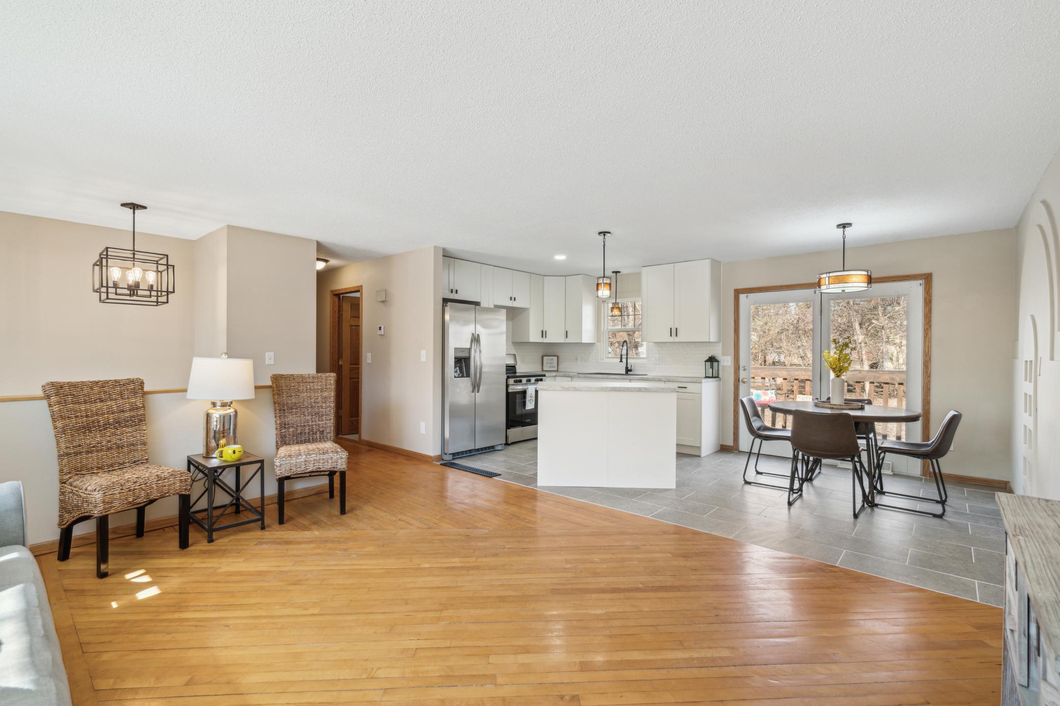 Open Concept Main Level