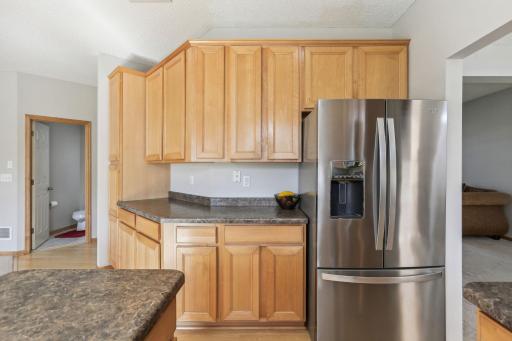 732 Lake Ridge Drive, Saint Paul, MN 55129