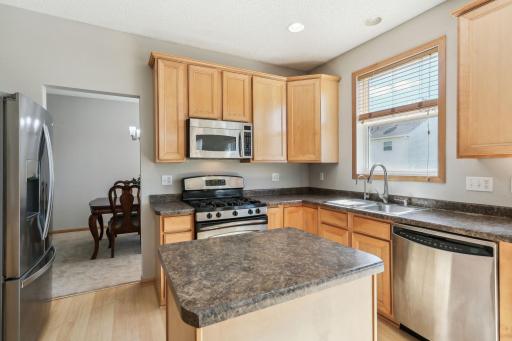732 Lake Ridge Drive, Saint Paul, MN 55129