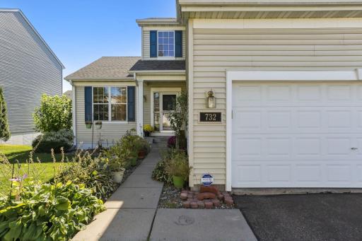 732 Lake Ridge Drive, Saint Paul, MN 55129