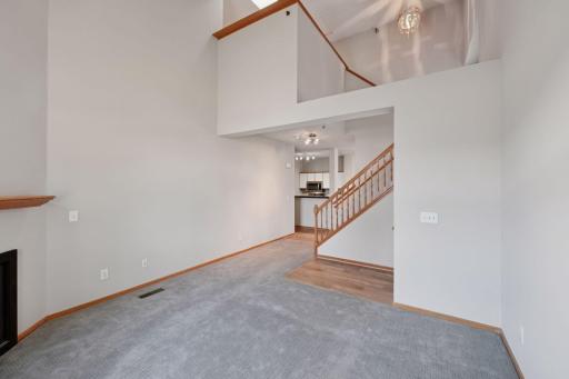 8494 Cortland Road, Eden Prairie, MN 55344