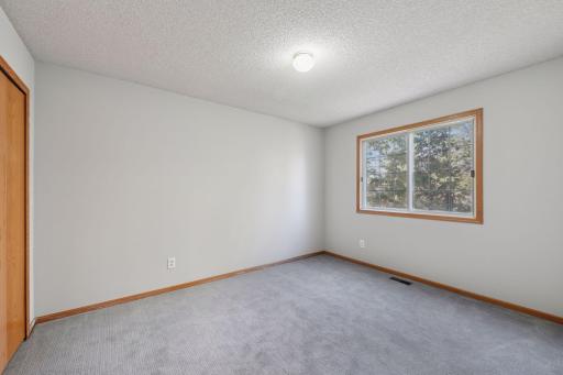 8494 Cortland Road, Eden Prairie, MN 55344