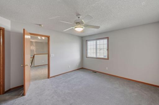 8494 Cortland Road, Eden Prairie, MN 55344