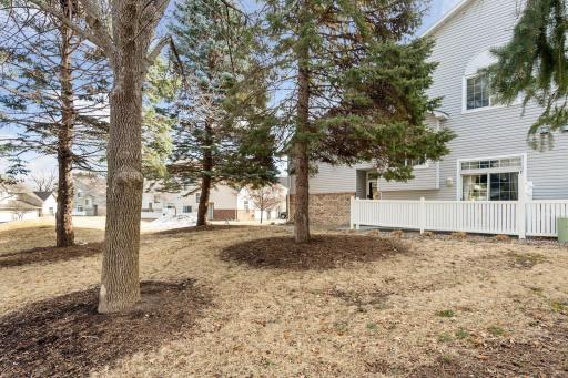 8494 Cortland Road, Eden Prairie, MN 55344