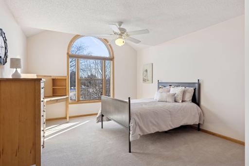 4605 McDonald Drive Overlook, Stillwater, MN 55082