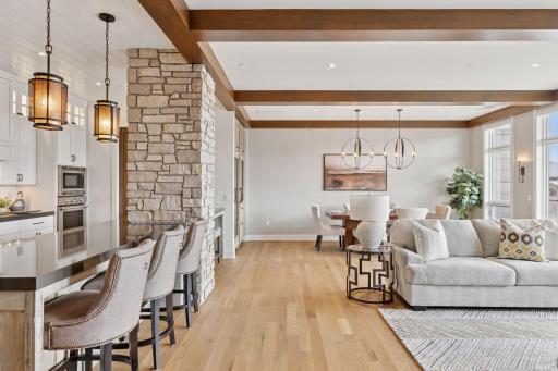 Casual dining at the counter as well as the spacious dining area