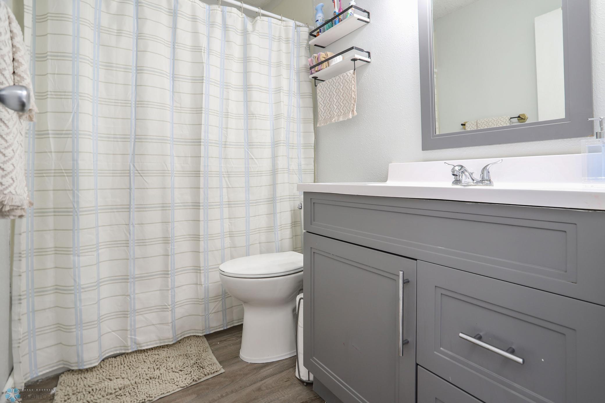 Full Bathroom.jpg